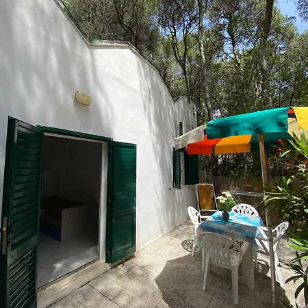 I Villini Aparthotel *